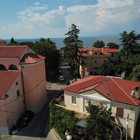 Apartments Villa Sandi 伊佐拉 外观 照片